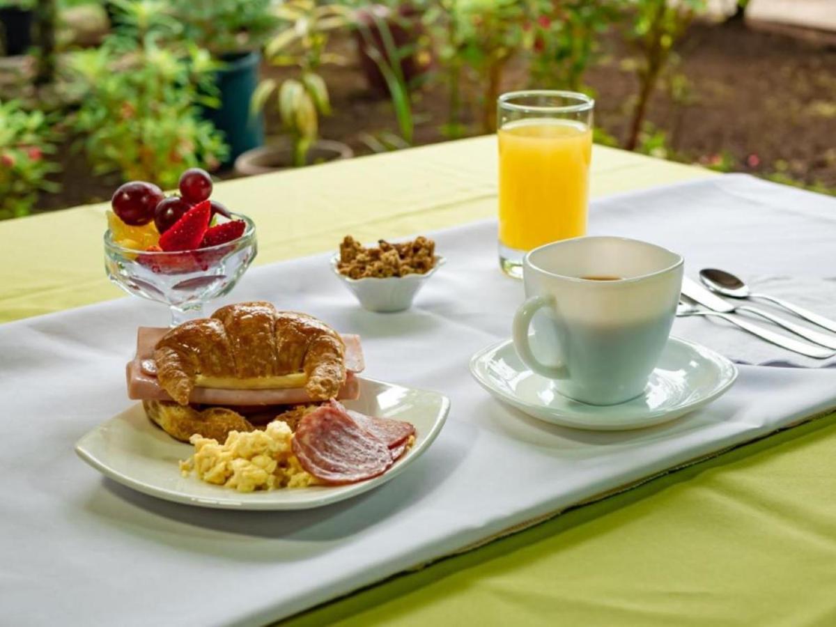 Hotel Twin Galapagos Puerto Ayora  Εξωτερικό φωτογραφία