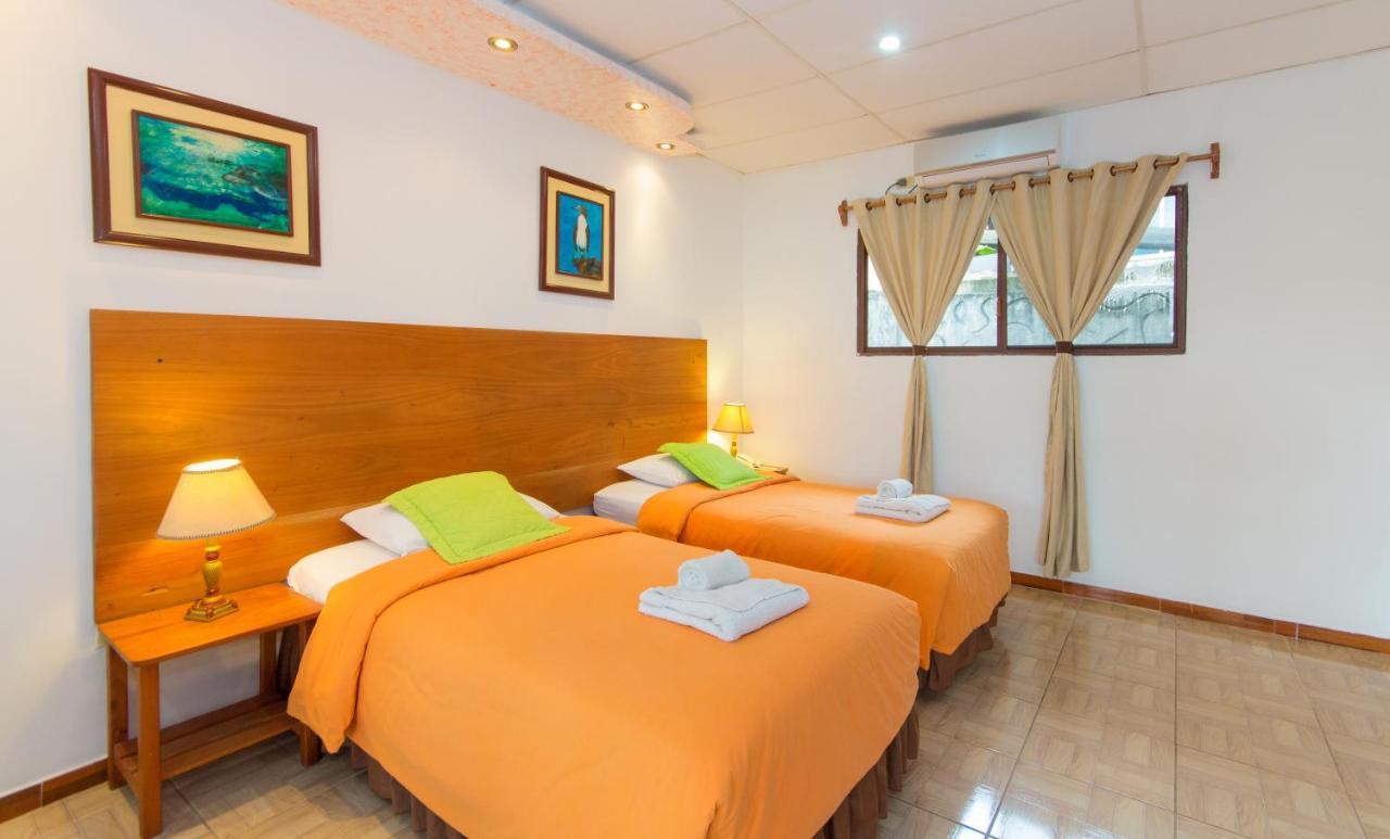 Hotel Twin Galapagos Puerto Ayora  Εξωτερικό φωτογραφία